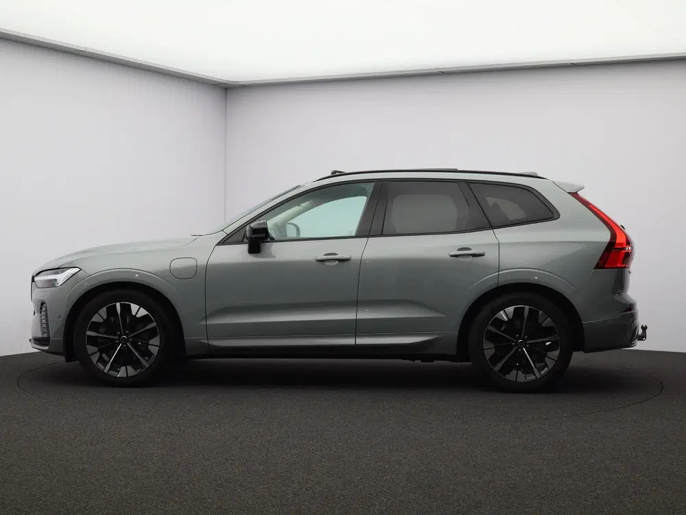Volvo XC60 T6 AWD Plug-in hybrid Ultra Dark uit 2026, foto 5