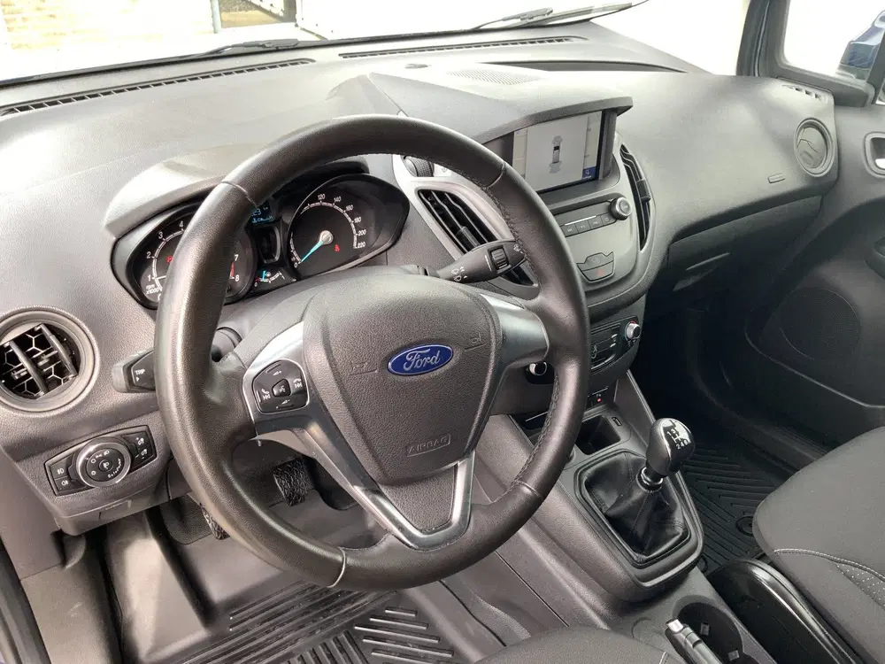 Ford Transit Courier 1.0 Limited EcoBoost S&S BENZINE Airco uit 2023, foto 8