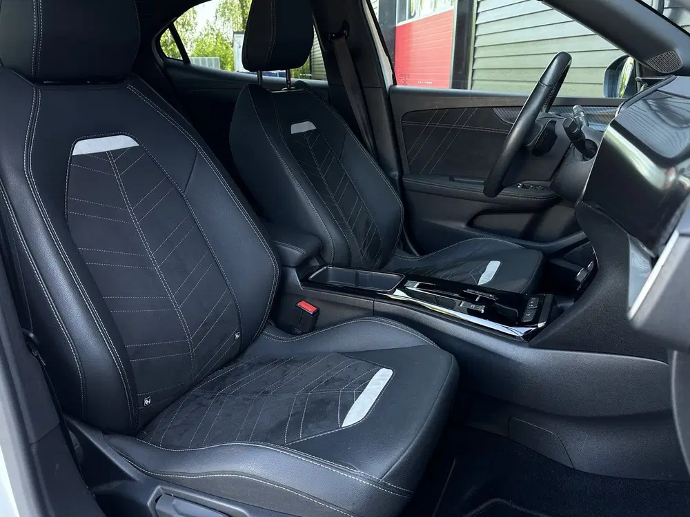 Opel Mokka 1.2 Turbo 131 pk Automaat Ultimate Keyless uit 2022, foto 4