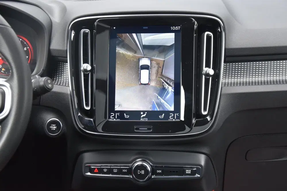 Volvo XC40 2.0 T5 AWD R-Design Automaat Pano Camera A uit 2019, foto 13