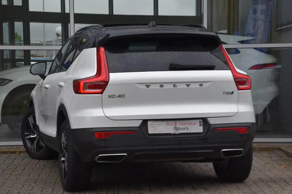 Volvo XC40 2.0 T5 AWD R-Design Automaat Pano Camera A uit 2019, foto 5