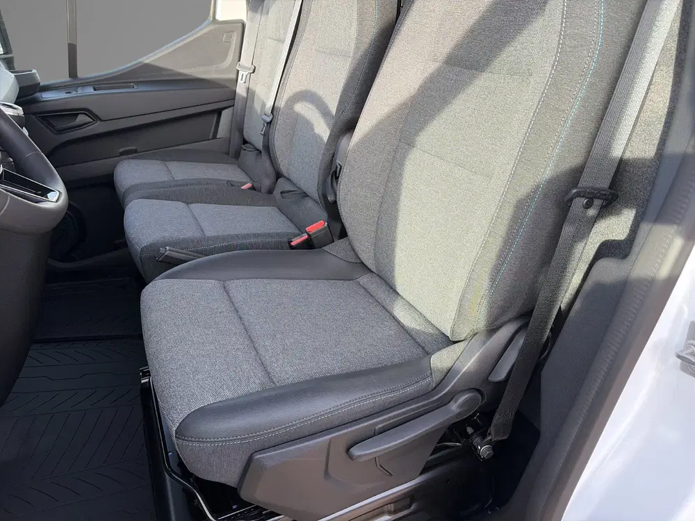 Renault Master T35 2.0 dCi 150 L2H2 Advance Betimmering uit 2024, foto 13