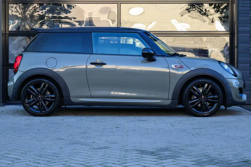 Mini Cooper 1.5 Cooper uit 2019, foto 13