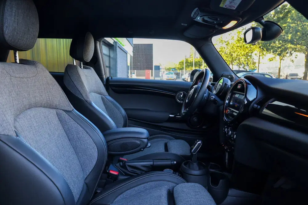 Mini Cooper 1.5 Cooper uit 2019, foto 14