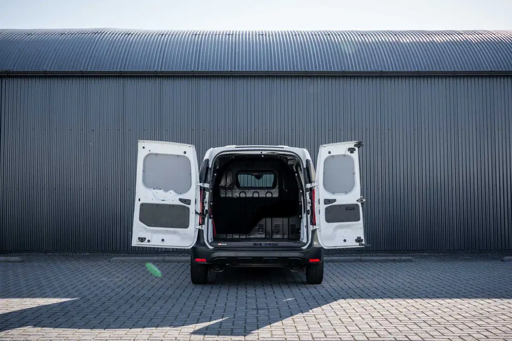 Renault Express *1.5 Blue dCi 75 uit 2022, foto 9