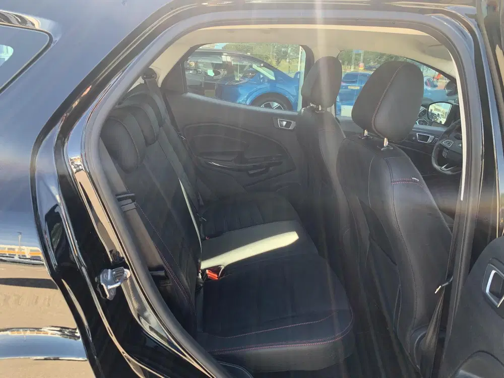 Ford EcoSport 1.0 EcoBoost ST-Line Black uit 2019, foto 14