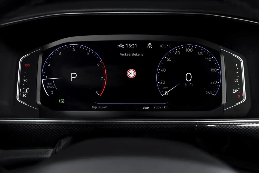Volkswagen T-Cross 1.0 TSI 115 PK R-Line uit 2025, foto 4