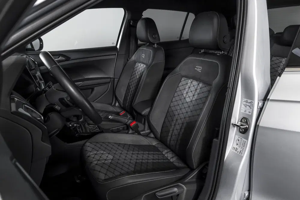 Volkswagen T-Cross 1.0 TSI 115 PK R-Line uit 2025, foto 6