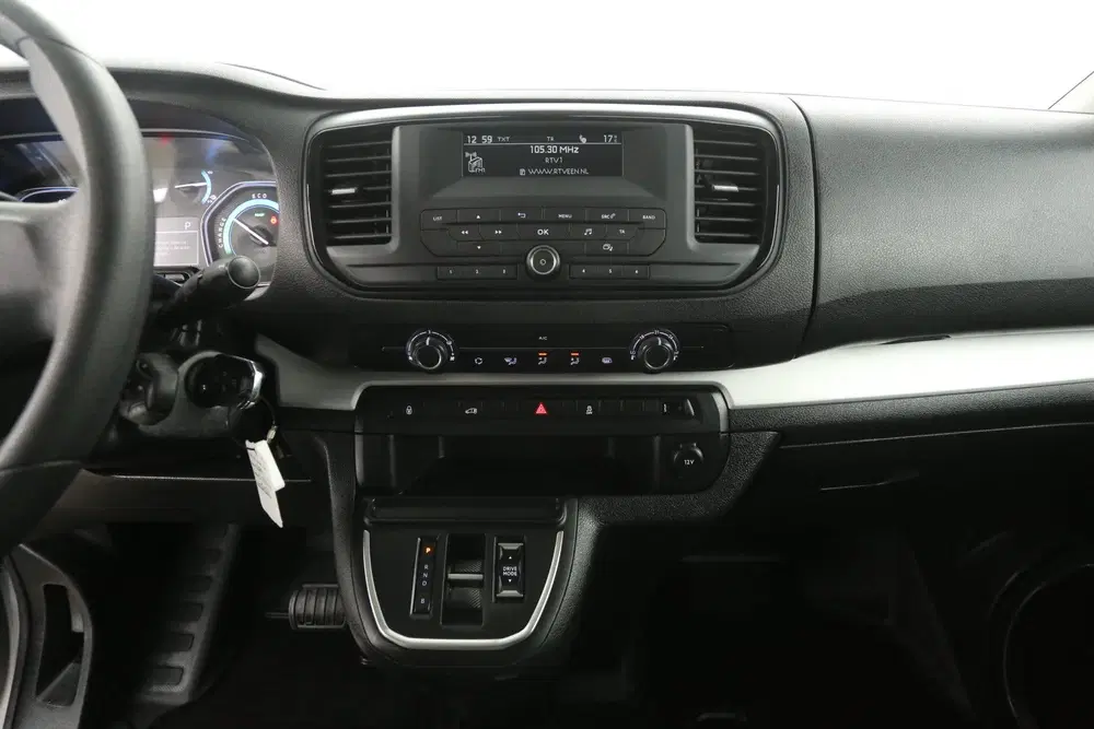Opel Vivaro 75 kWh L2H1 Long Range uit 2022, foto 13