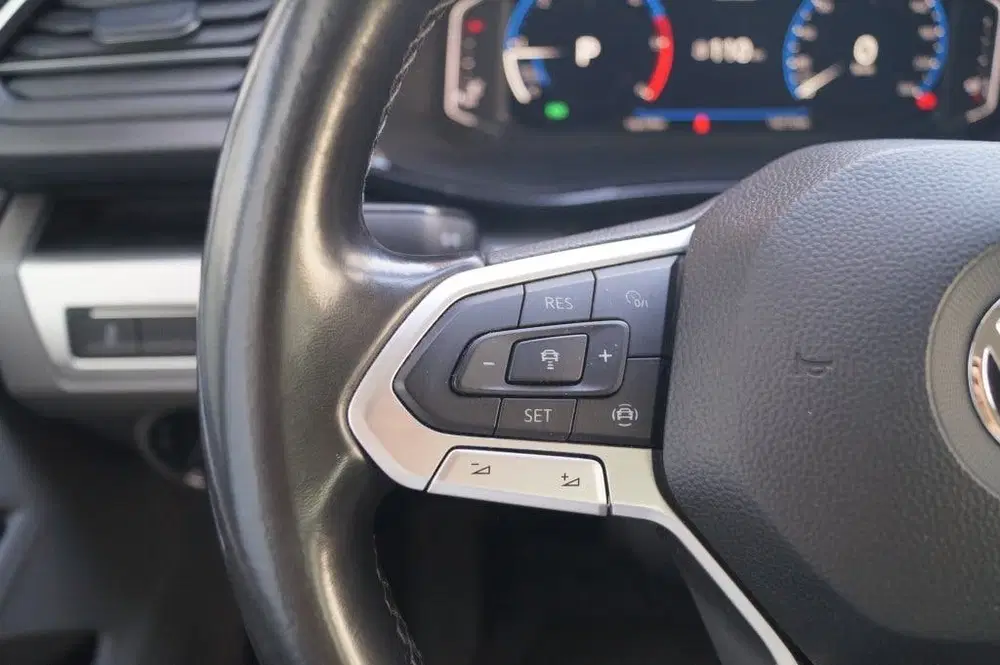 Volkswagen Transporter 2.0 TDI 199pk DSG Bulli 4Motion Dubbe uit 2020, foto 10
