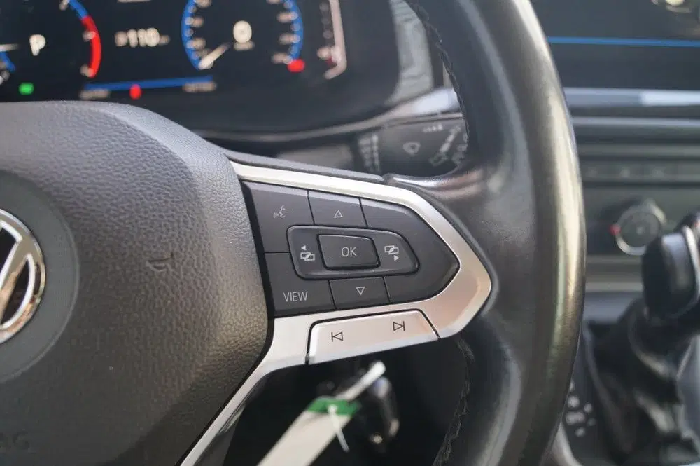 Volkswagen Transporter 2.0 TDI 199pk DSG Bulli 4Motion Dubbe uit 2020, foto 11