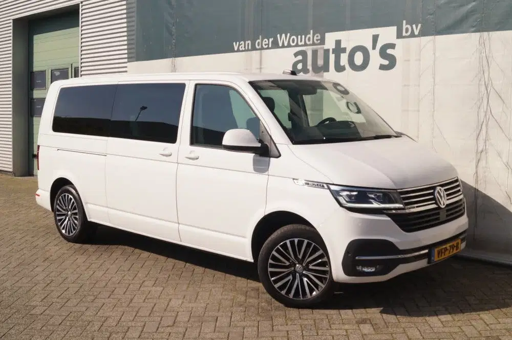 Volkswagen Transporter 2.0 TDI 199pk DSG Bulli 4Motion Dubbe uit 2020, foto 4