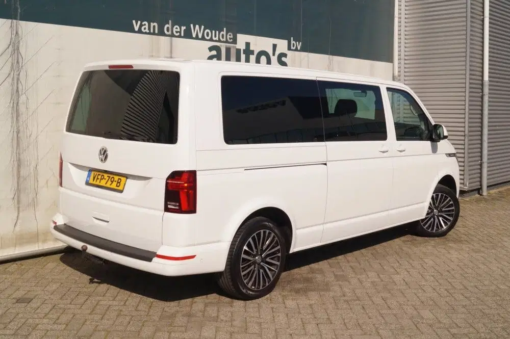 Volkswagen Transporter 2.0 TDI 199pk DSG Bulli 4Motion Dubbe uit 2020, foto 5
