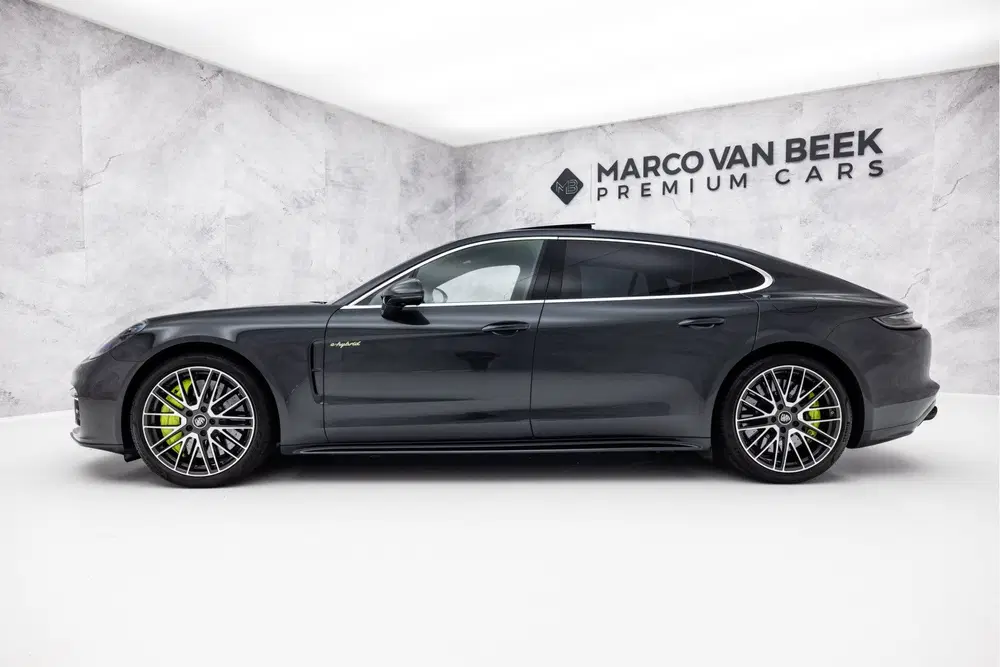 Porsche Panamera 4.0 Turbo S E-Hybrid Executive uit 2020, foto 5