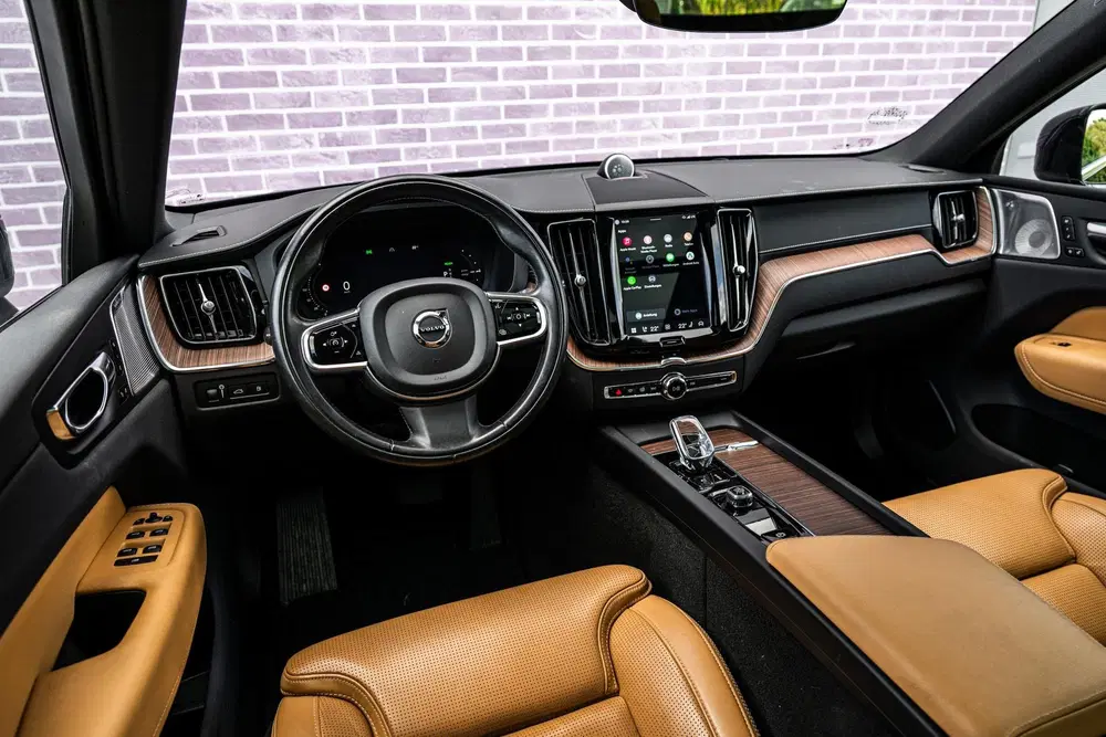 Volvo XC60 2.0 T8 Plug-in hybrid AWD Ultimate Bright uit 2022, foto 11