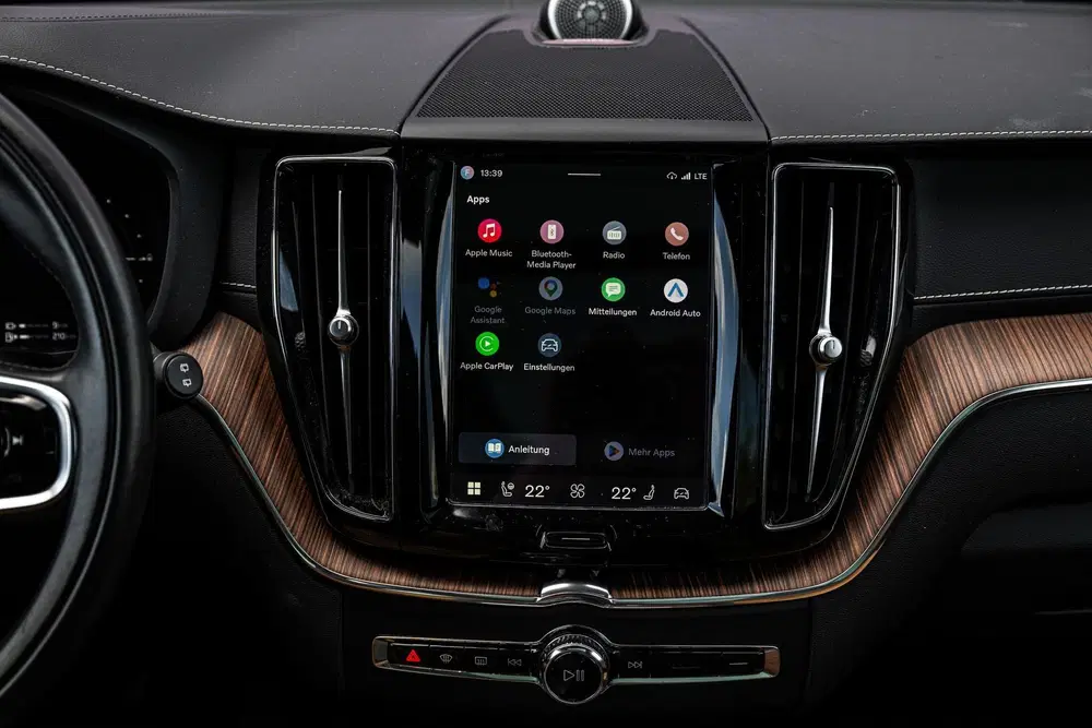 Volvo XC60 2.0 T8 Plug-in hybrid AWD Ultimate Bright uit 2022, foto 12