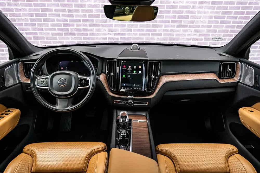 Volvo XC60 2.0 T8 Plug-in hybrid AWD Ultimate Bright uit 2022, foto 5