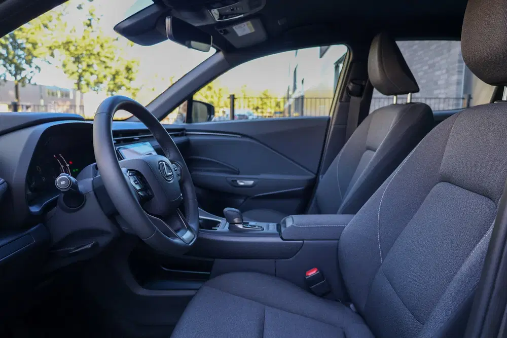 Lexus LBX 1.5 Business Line 2WD uit 2025, foto 10