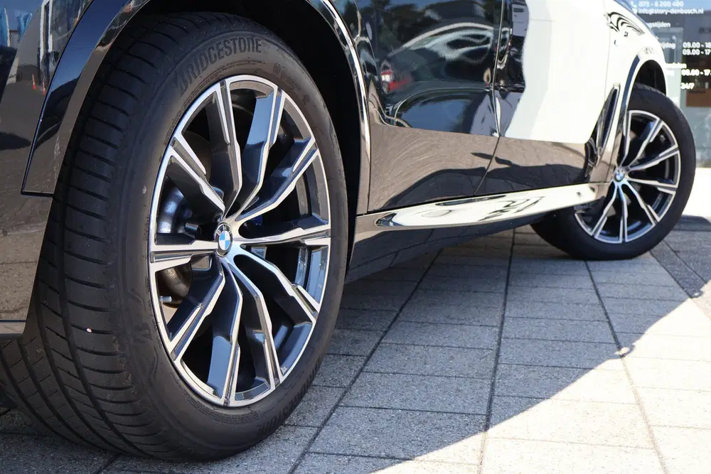 BMW X5 xDrive45e Automaat uit 2022, foto 13