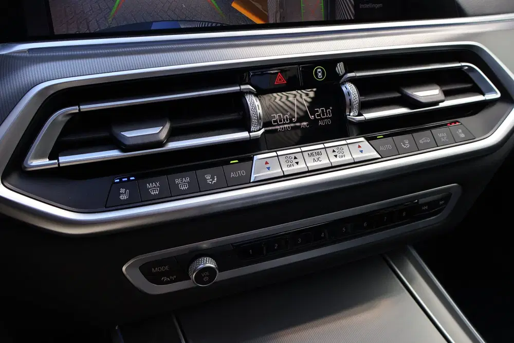 BMW X5 xDrive45e Automaat uit 2022, foto 15