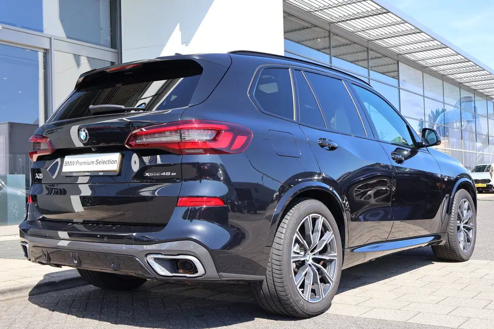 BMW X5 xDrive45e Automaat uit 2022, foto 9