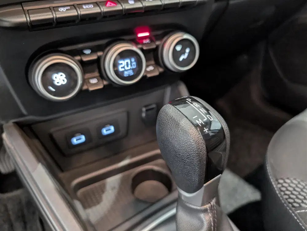 Dacia Duster 1.3 TCe 150 Journey uit 2023, foto 10