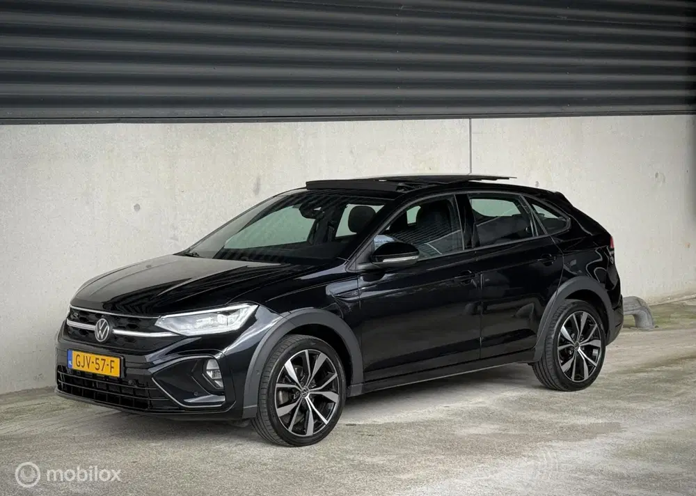 Volkswagen Taigo 1.0TSI R-Line uit 2022