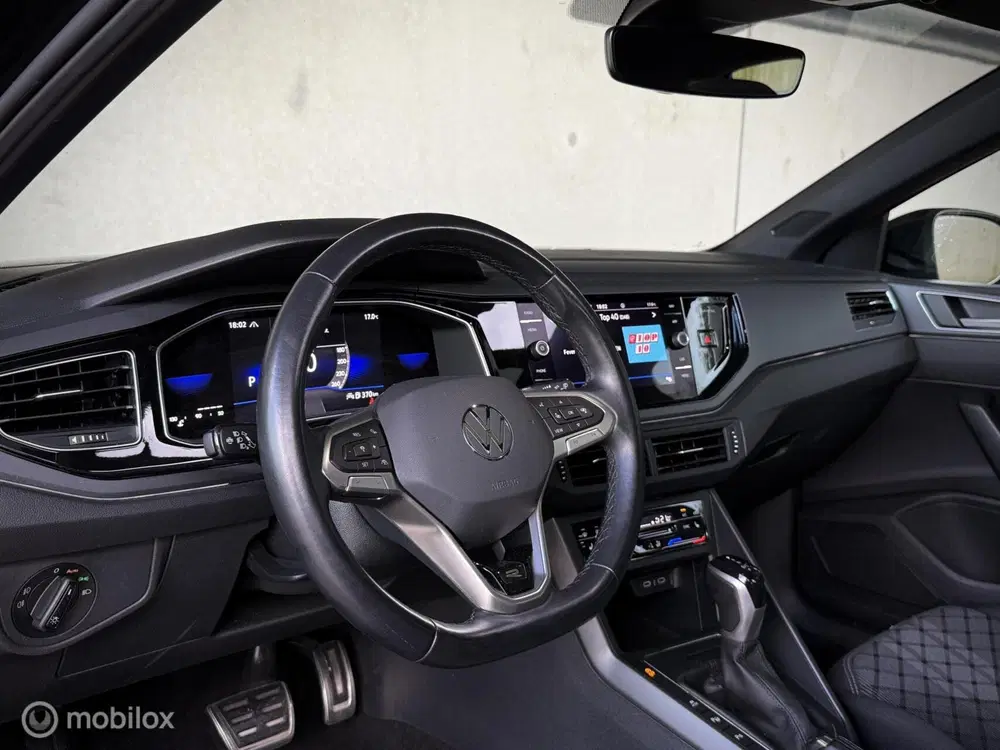 Volkswagen Taigo 1.0TSI R-Line uit 2022, foto 4