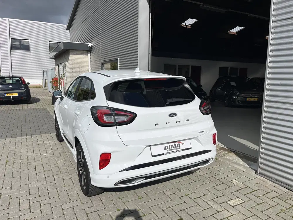 Ford Puma 1.0 EcoBoost Hybrid ST-Line Vignale uit 2021, foto 4