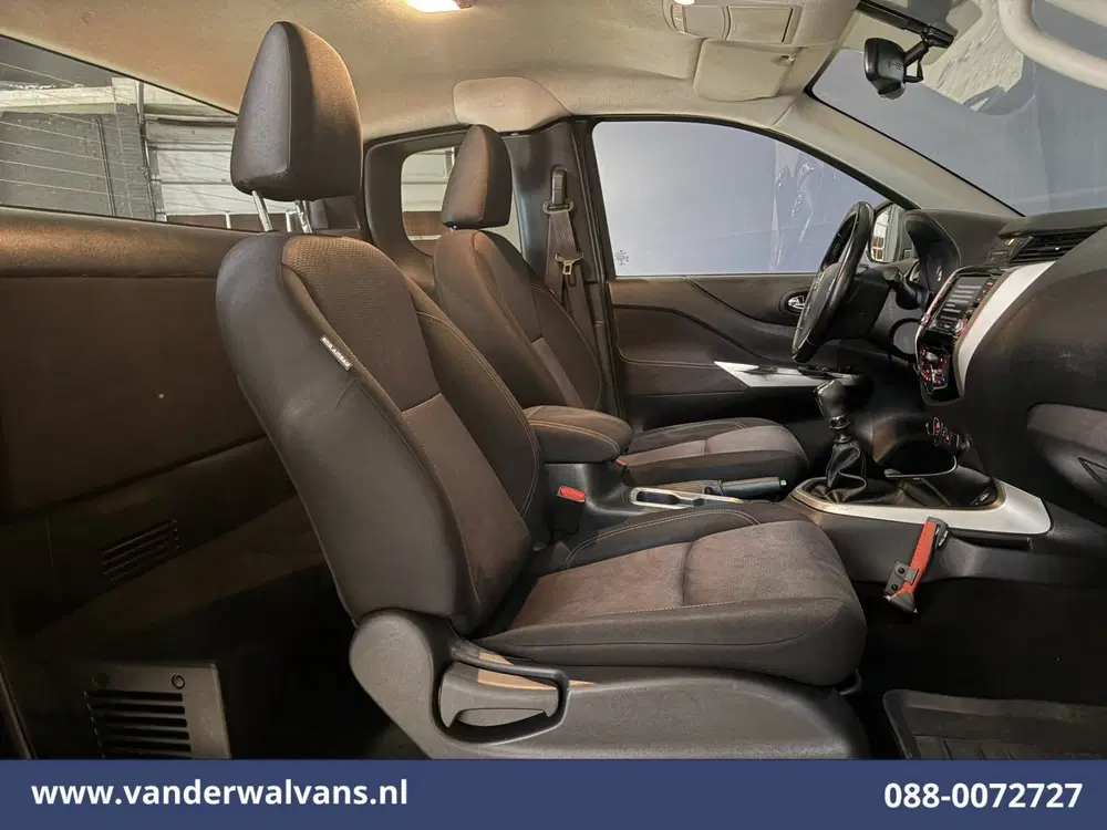 Nissan Navara 2.3 dCi 164pk 4x4 Aandrijving Euro6 Airco uit 2020, foto 7
