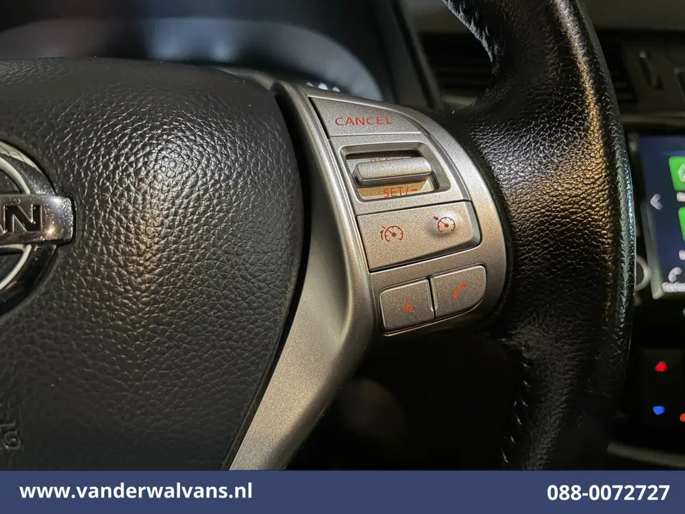 Nissan Navara 2.3 dCi 164pk 4x4 Aandrijving Euro6 Airco uit 2020, foto 9