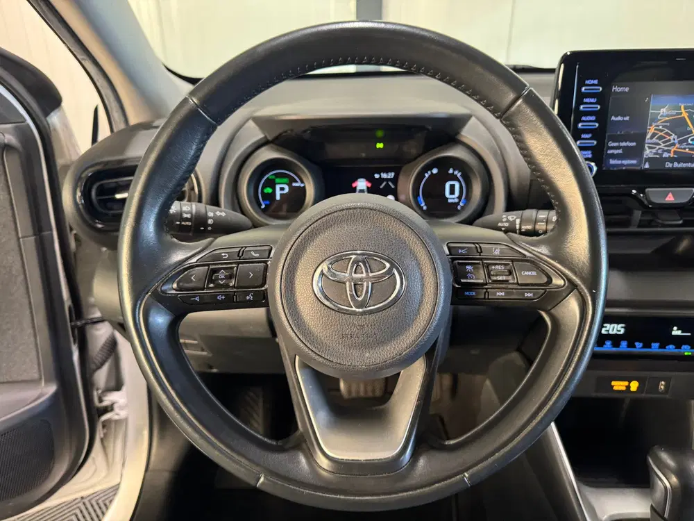 Toyota Yaris 1.5 Hybrid uit 2020, foto 12