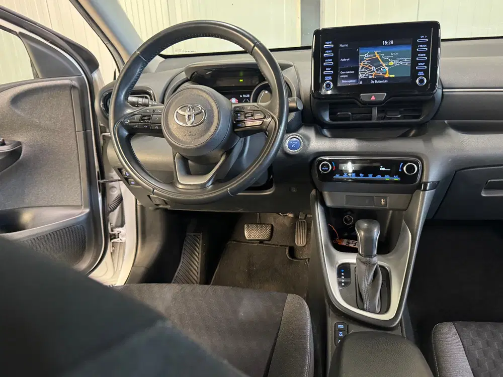Toyota Yaris 1.5 Hybrid uit 2020, foto 3