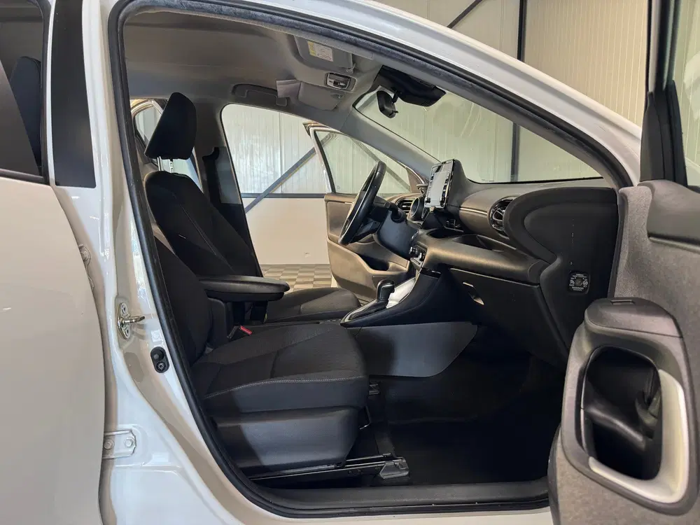 Toyota Yaris 1.5 Hybrid uit 2020, foto 5