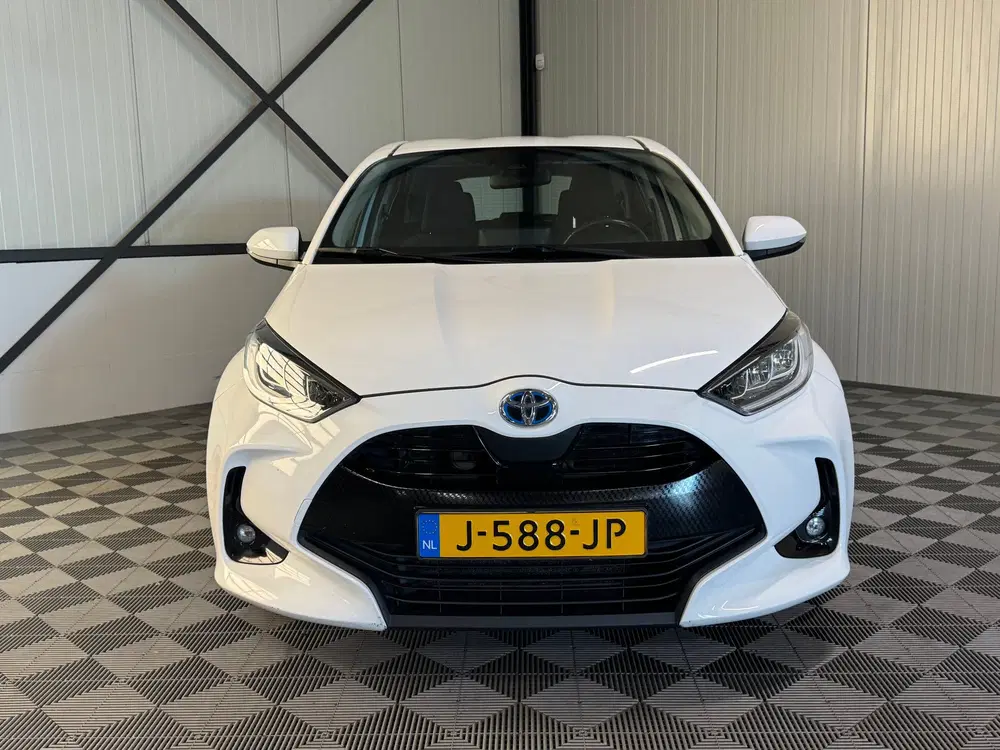 Toyota Yaris 1.5 Hybrid uit 2020, foto 8