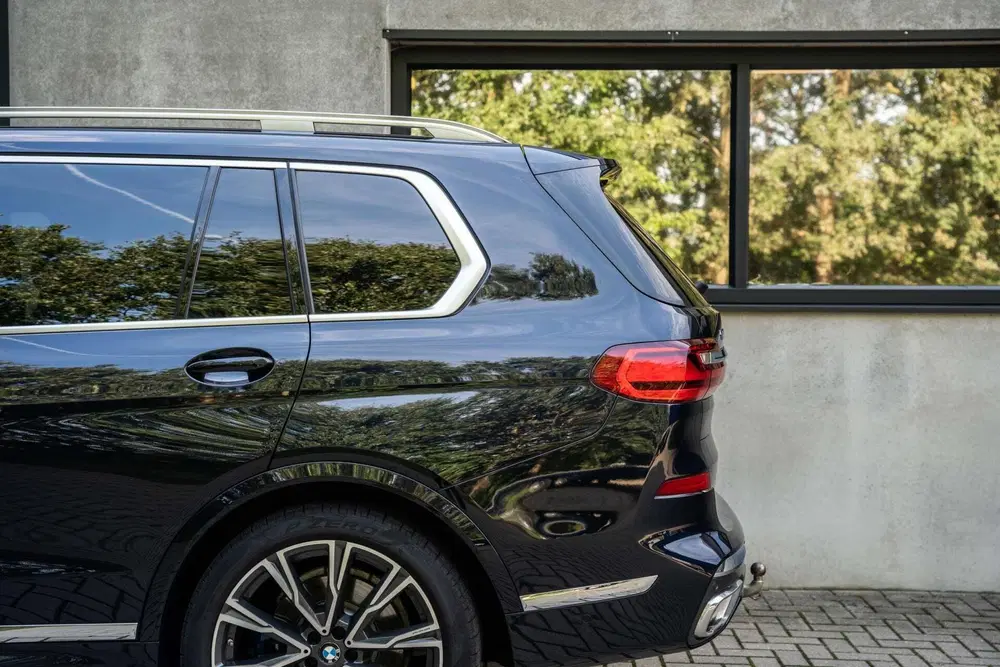 BMW X7 xDrive40i M Sport H uit 2019, foto 10