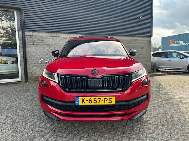 Skoda Kodiaq 1.5 TSI Sportline Business 7p Pano (bj 202 uit 2021, foto 2