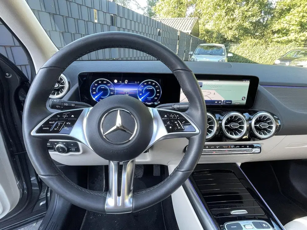 Mercedes-Benz EQA Mercedes EQA 250+ Business Solution Luxury uit 2025, foto 5