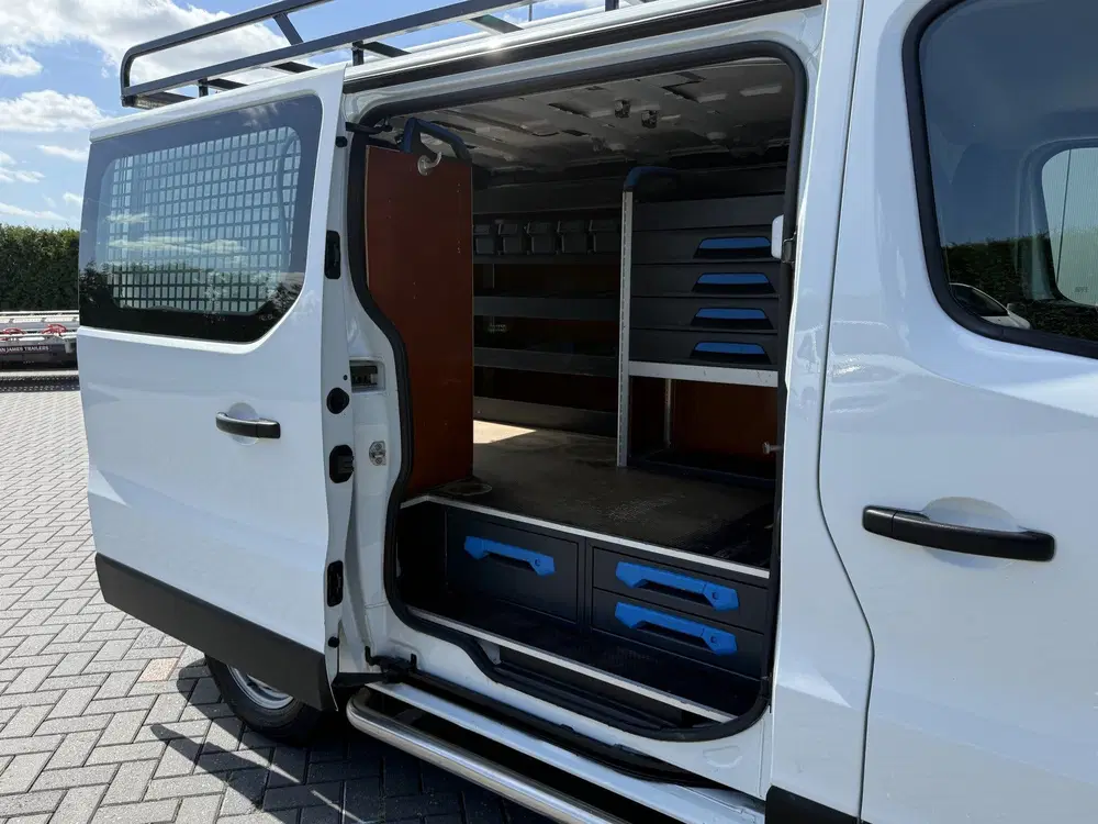 Renault Trafic 2.0 dCi 145 PK uit 2020, foto 12