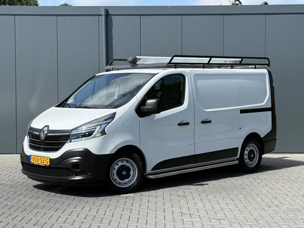 Renault Trafic 2.0 dCi 145 PK uit 2020, foto 2