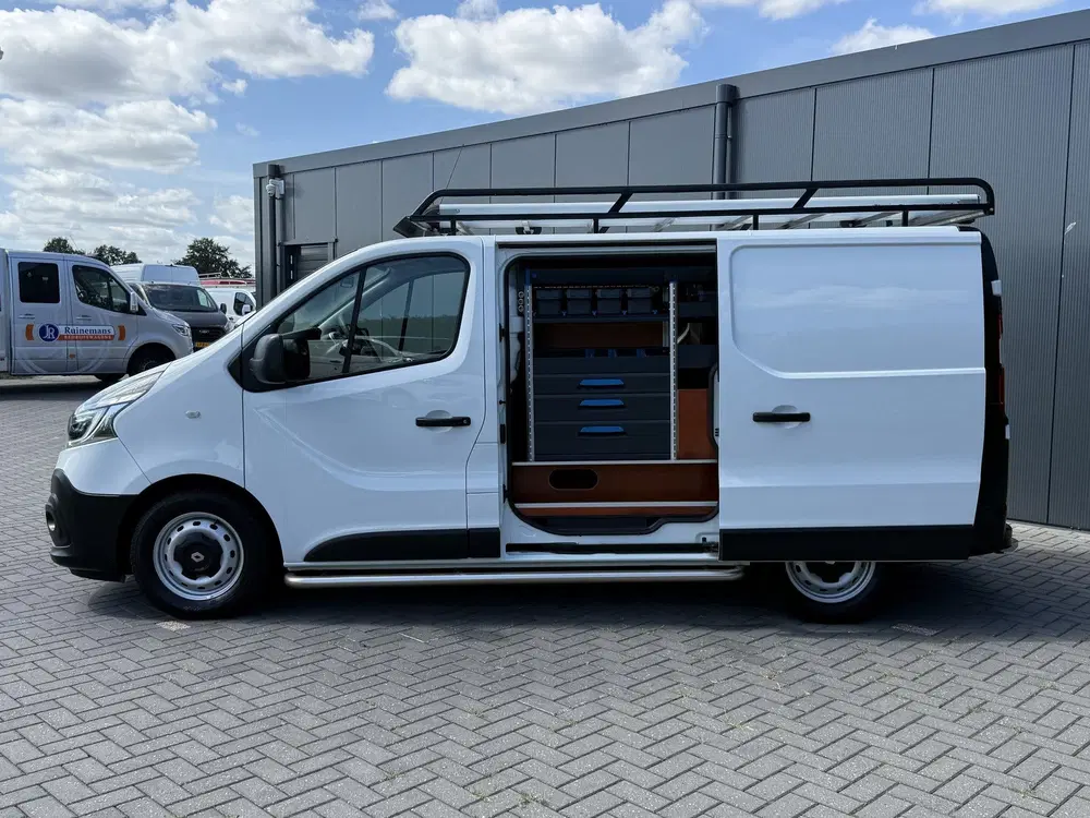 Renault Trafic 2.0 dCi 145 PK uit 2020, foto 3