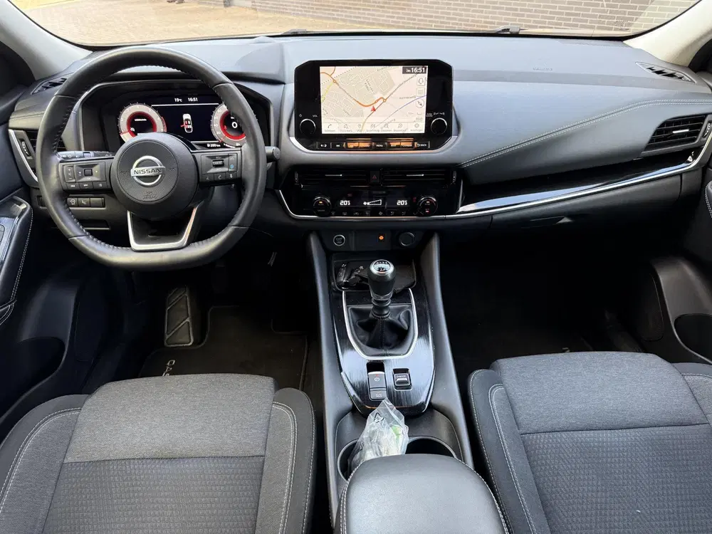Nissan Qashqai 1.3 MHEV Premiere Edition uit 2021, foto 2