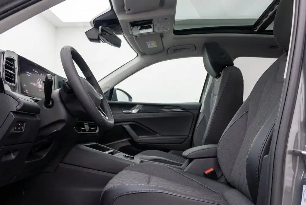 Volkswagen Tiguan 1.5 eTSI Pano l 360 Camera l Blindspot l I uit 2026, foto 10