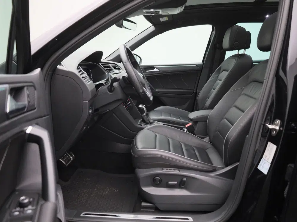 Volkswagen Tiguan 1.4 eHybrid DSG R-Line uit 2022, foto 11
