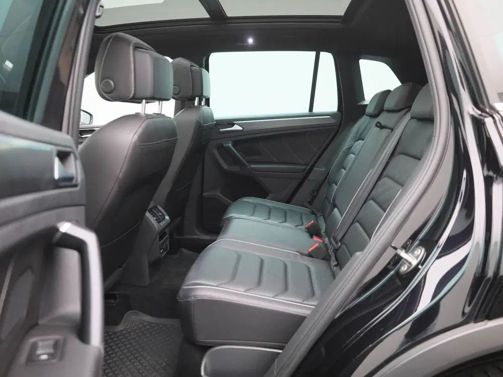 Volkswagen Tiguan 1.4 eHybrid DSG R-Line uit 2022, foto 12