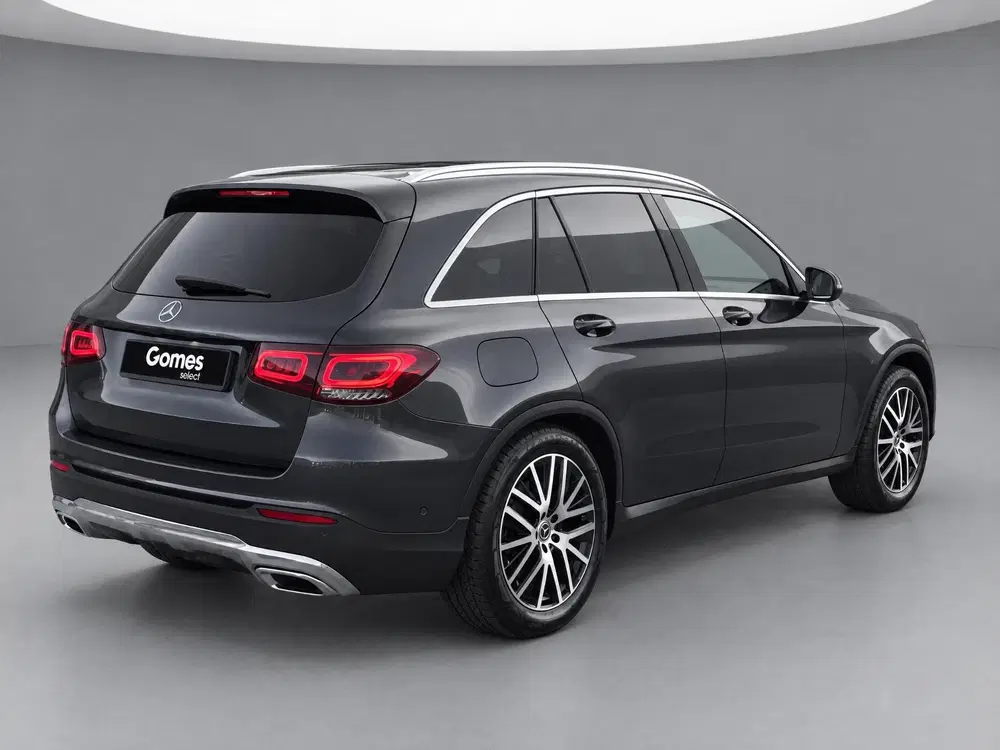 Mercedes-Benz GLC 200 Business Solution uit 2020, foto 2