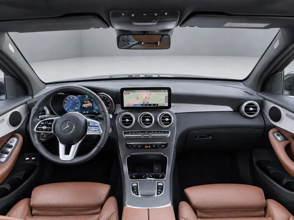 Mercedes-Benz GLC 200 Business Solution uit 2020, foto 5