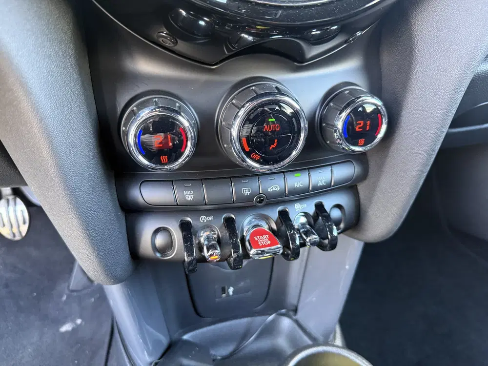 Mini John Cooper Works 1.5 Cooper John Cooper Works (bj 2019) uit 2019, foto 11