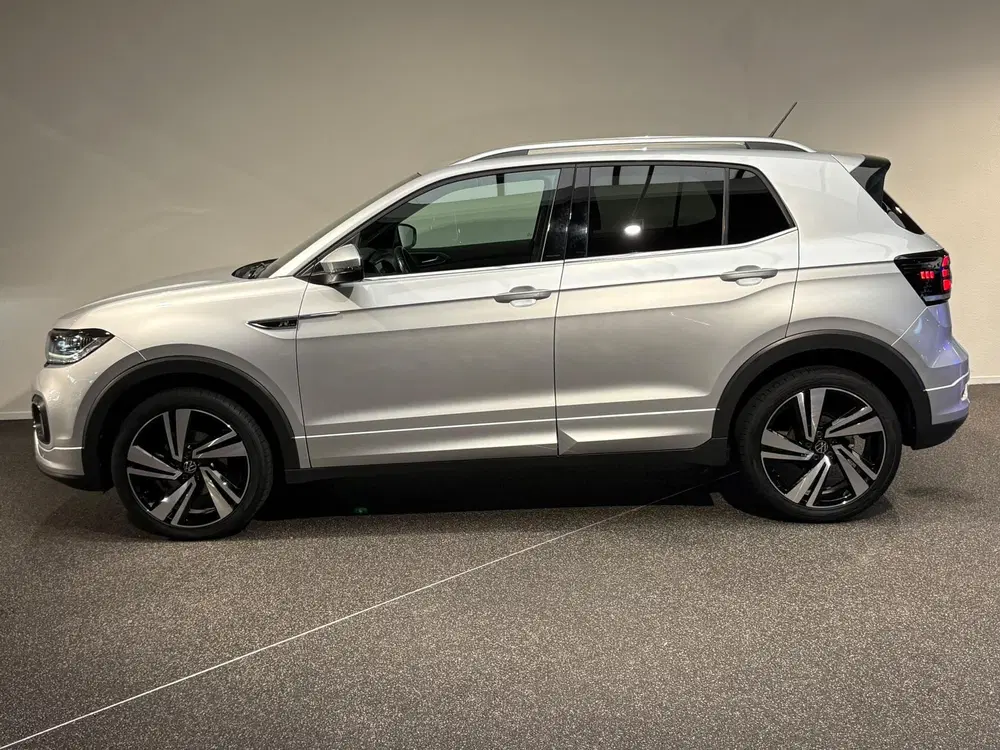 Volkswagen T-Cross 1.0 TSI R-Line uit 2022, foto 10