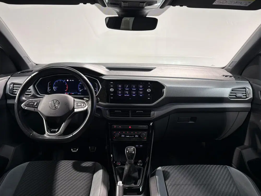 Volkswagen T-Cross 1.0 TSI R-Line uit 2022, foto 3